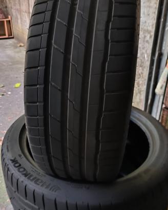 set gomme 215 45 18 hankook seminuove