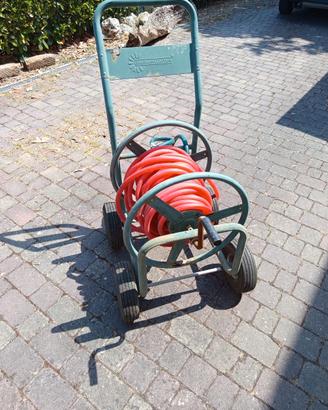 Avvolgitore per gomma da innaffiare