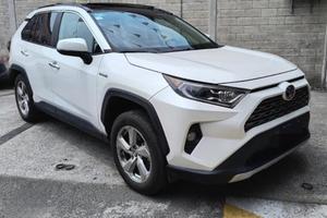 Rav4 full hybrid Lounge