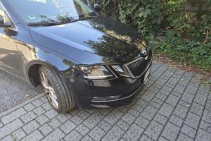 skoda octavia g tec style 2019 con ACC