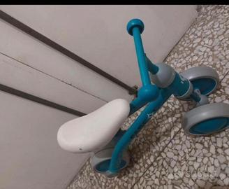 Triciclo primi passi