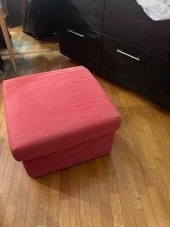 Pouf contenitore rosso