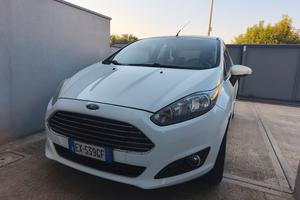 Ford fiesta 1.4 GPL 2014