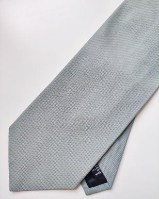 Cravatta Hugo Boss Made in Italiy grigio chiaro