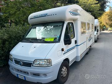 Camper semintegrale anno 2006 con 122.000 KM