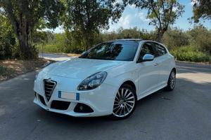 ALFA ROMEO Giulietta 1.6 JTDm-2 105 CV Distinctive