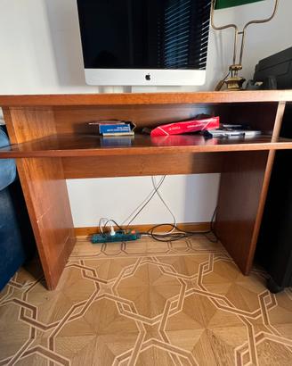 Scrivania in legno + Sedia da ufficio Calligaris
