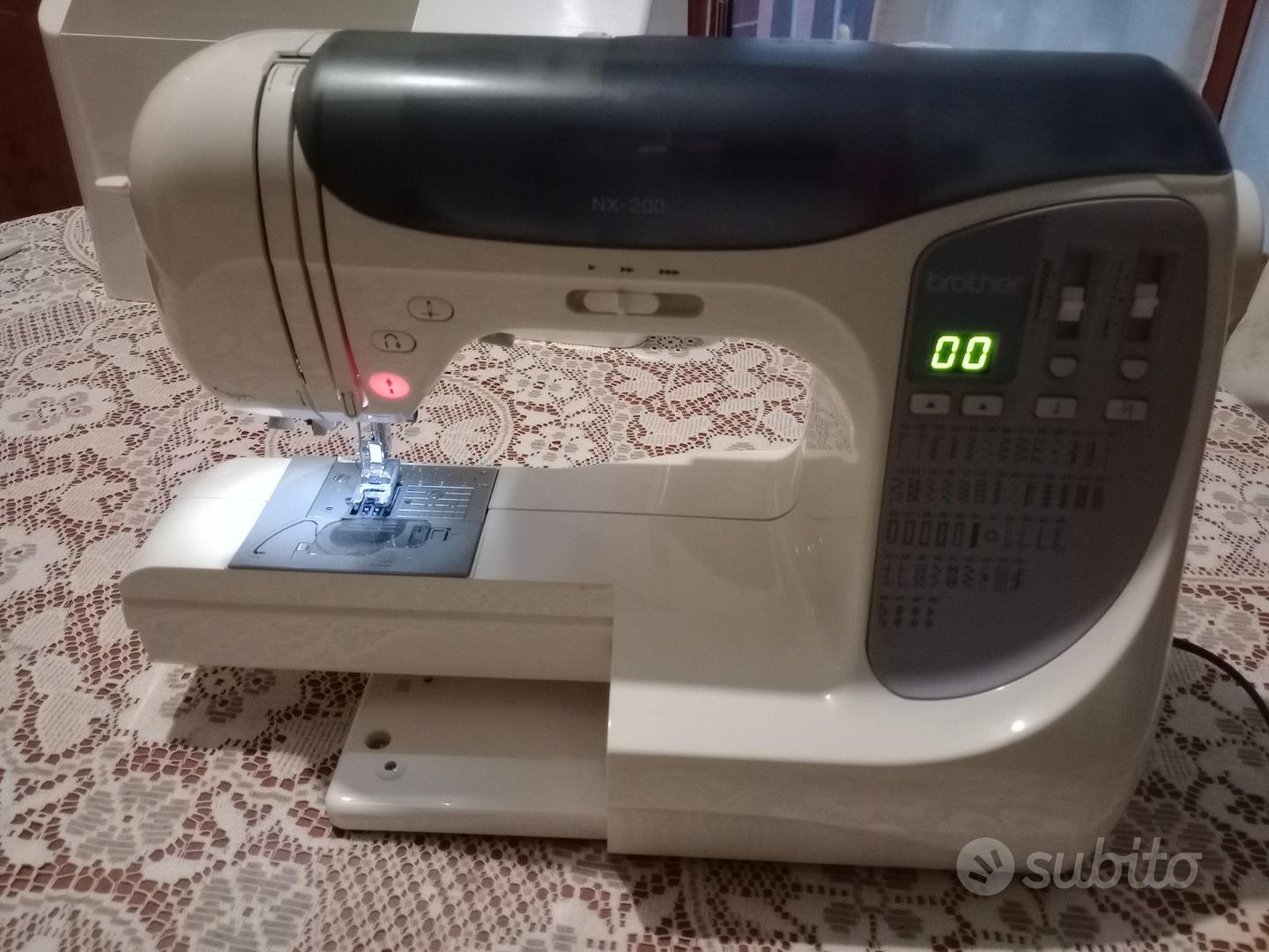 Macchina da cucire BROTHER Modello 965 Arredamento e Casalinghi In