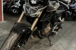 Cb500F