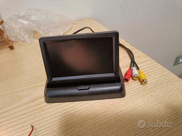 Kit telecamera di retromarcia con monitor