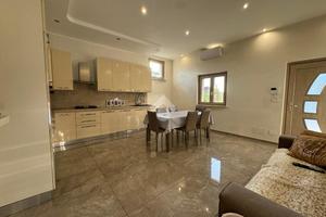 VILLA SINGOLA A CARMAGNOLA