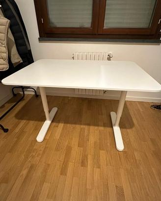 Scrivania Ikea Bekant 120x80