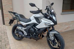 Cfmoto 700mt - 2024