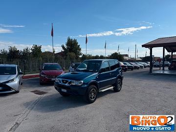 Nissan Terrano II 2.7 Tdi 3 porte Luxury 4X4