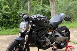 Ducati Monster 821/2018