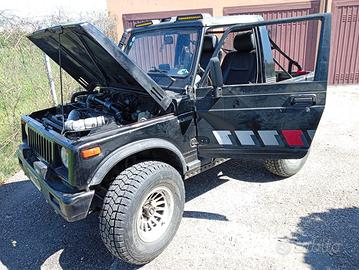 Suzuki/Santana sj410