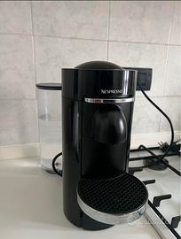 Nespresso VertuoPlus Caffè ed Espresso Maker, Nero