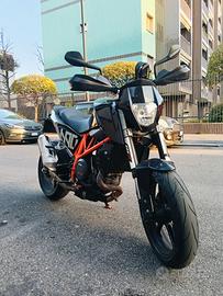 KTM 690 Duke 2012