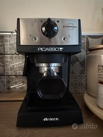 Macchina del caffe a cialde “Ariete”