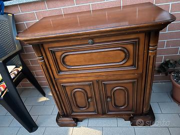 Mobile antico Cassettiera Arte povera