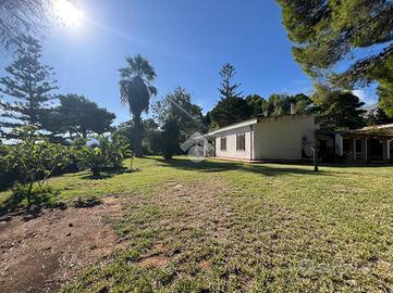 VILLA SINGOLA A CASTELLAMMARE DEL GOLFO