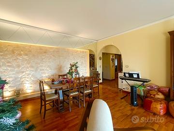 Ampio e luminoso appartamento - Rif. 350