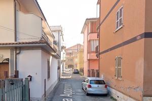 Monterotondo monolocale arredato