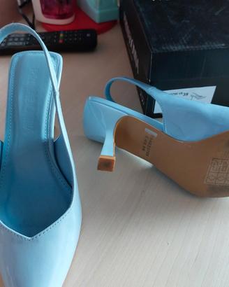 scarpe aperte dietro