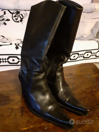 Stivali in vera pelle neri