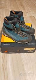 Scarponi da montagna La Sportiva