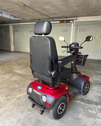 Scooter elettrico per anziani