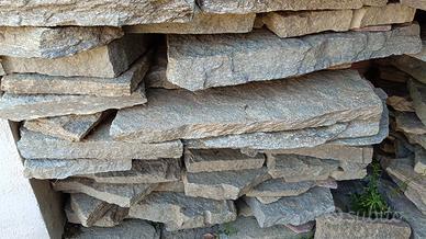 pietre naturali per  cortile o rivestimento 