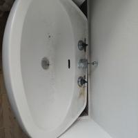Lavandino + colonna in ceramica bianca