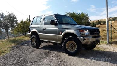 Disponibili ricambi Mitsubishi Pajero II serie 