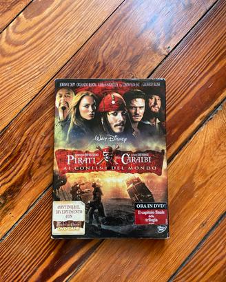 DVD originale Pirati dei Caraibi come nuovo