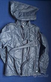 Giacca impermeabile verde militare