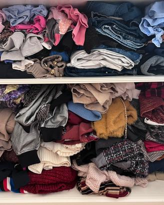 Lotto casuale 9 capi misti, taglia S/M donna