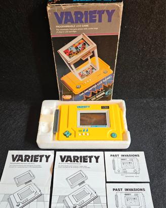 Casio Pop Game Space Invader LCD Game Vintage 1980
