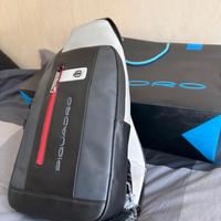 Zaino monospalla Piquadro porta tablet