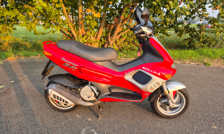 Gilera Runner 180 SP Special Edition grigio/rosso
