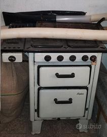 Antica cucina  2000,34