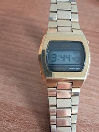 seiko quartz LCD LC 0439 4009 G
