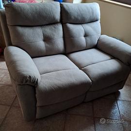 Divano due posti reclinabile 