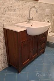 Mobile bagno con specchiera