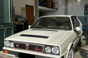 LANCIA DELTA 4WD 2000 8v