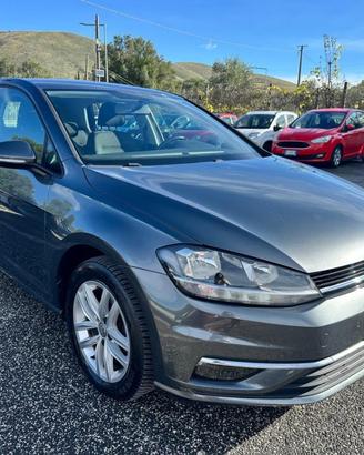 VOLKSWAGEN Golf 1.0 TSI 115 CV 5p. Business Blue