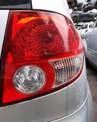 HYUNDAI GETZ 2005 - STOP POSTERIORE DESTRO