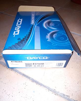 Kit cinghia,servizi,cuscinetto varie Alfa/Fiat,