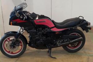 Kawasaki GPZ 1100 - 1983