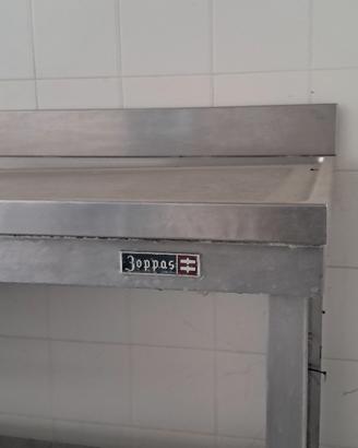 tavoli in acciaio industriali
